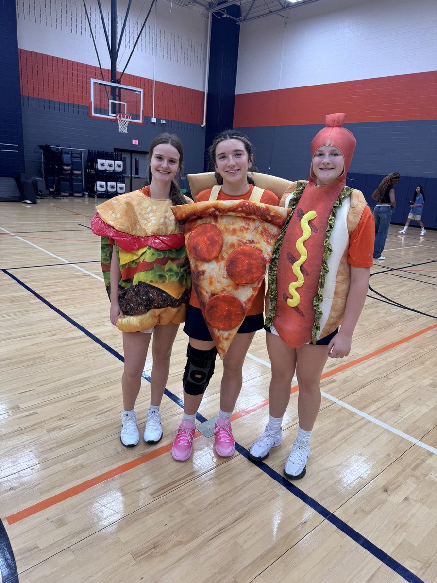 Wakeland Girls Basketball tweet media