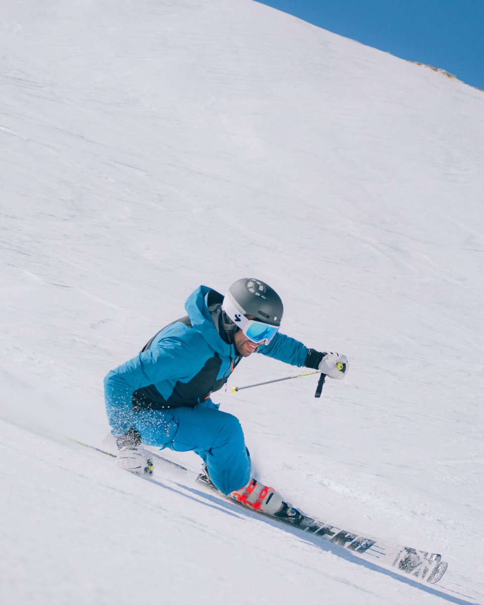 picnegresports's tweet photo. Encara no ha arribat l’hivern, però ja sentim l’adrenalina de la primera baixada  ⛷️💨 Està a punt de tornar ❄️🔥

#Andorra #Esquí #SkiLife #SnowAddict #Neu #Mountains #SkiTime #Adrenalina #SkiLovers #PicNegre #GrupPicNegreShusski #Andorralovers #Andorra #AndorraWorld https://t.co/B8Dvn2mtr4