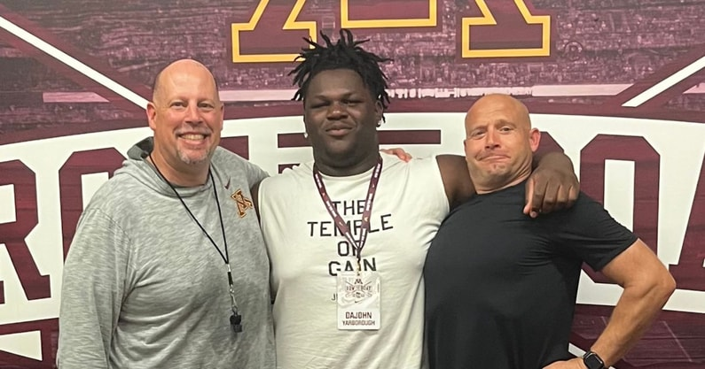 “My experience at Minnesota was great as always"

2027 OL DaJohn Yarborough made a return to Minnesota recently and spoke with <a href="/Rivals/">Rivals</a> about the trip. 

🔗 on3.com/rivals/news/20…