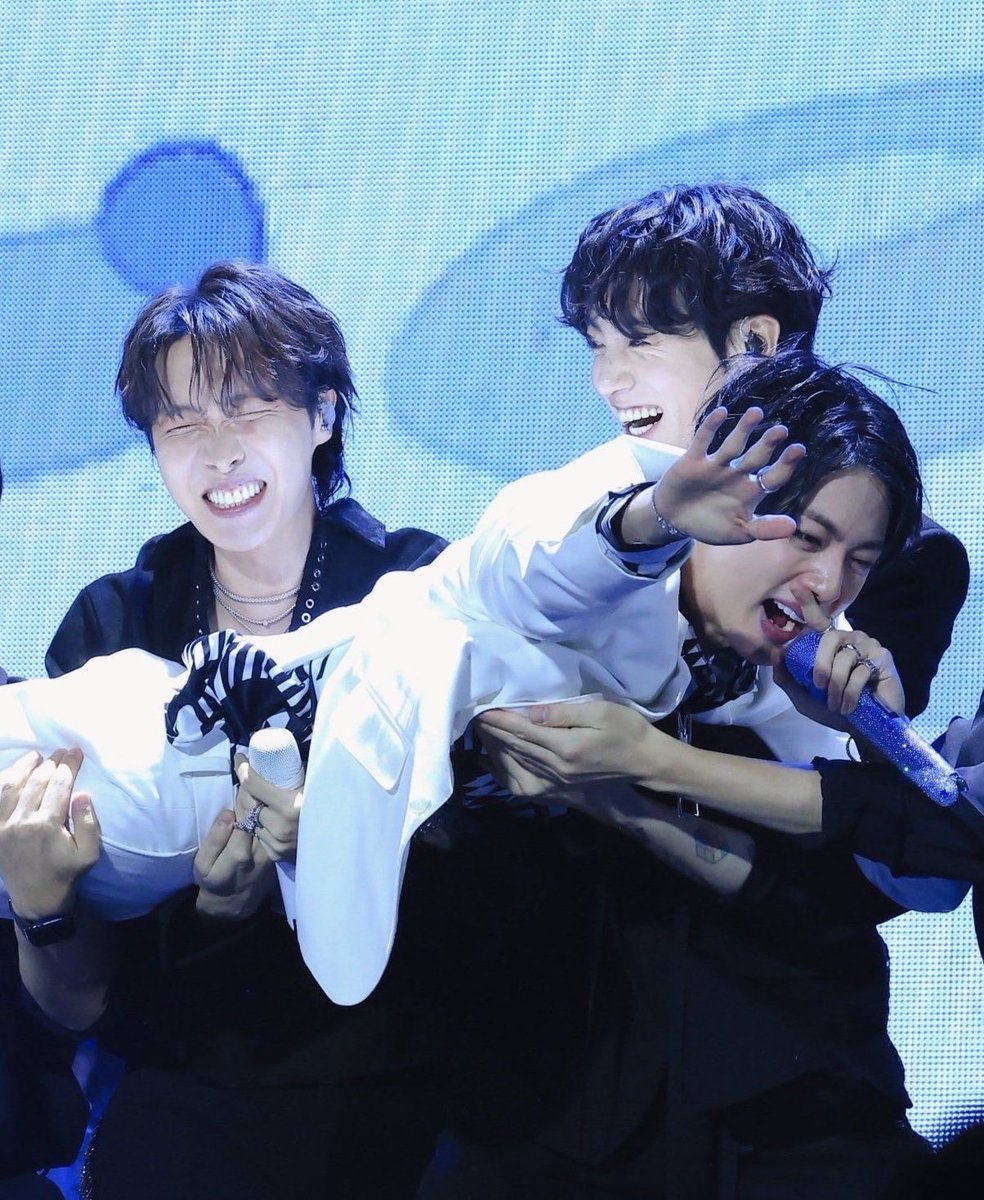 これだからバンタン推すのをやめられない