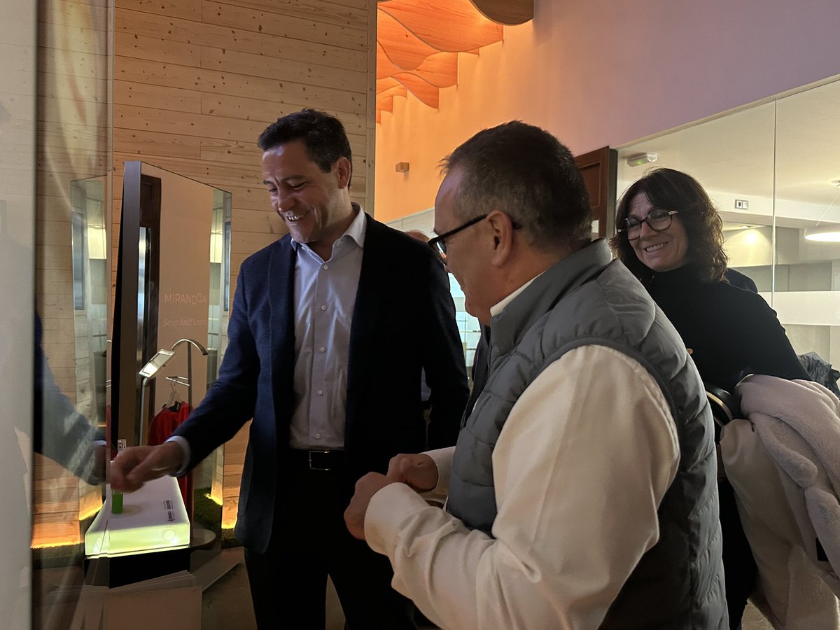 Visita a <a href="/ICONmultimedia/">ICON Multimedia</a> , empresa palentina referente en innovación tecnológica y desarrollo digital

Gracias por retener y atraer talento e impulsar proyectos que llevan el nombre de Palencia por todo el mundo 🌍💪

¡Enhorabuena por vuestro gran trabajo!