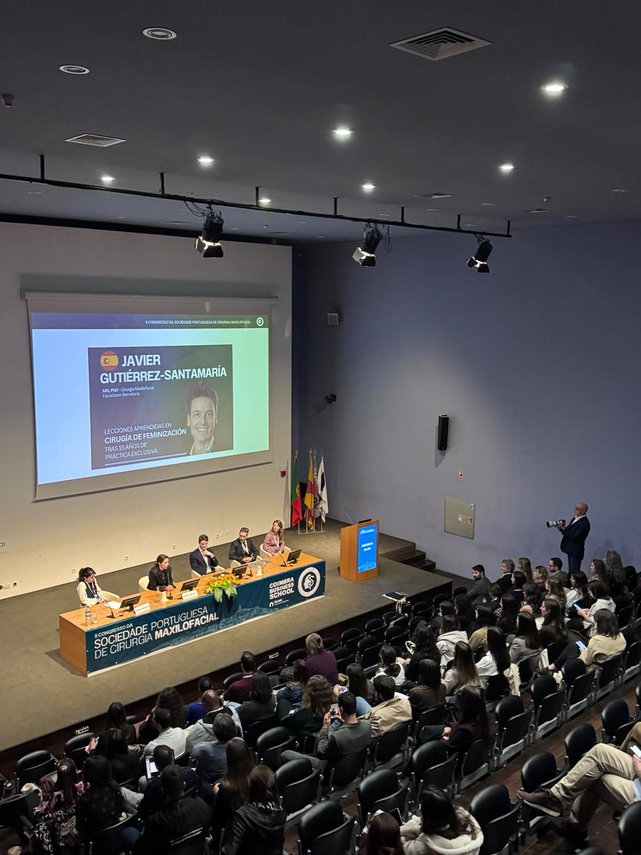 osteoplac's tweet photo. Empieza el II Congreso de la Sociedad Portuguesa de Cirugía Oral y #Maxilofacial en Coimbra https://t.co/DcMQuaETLd