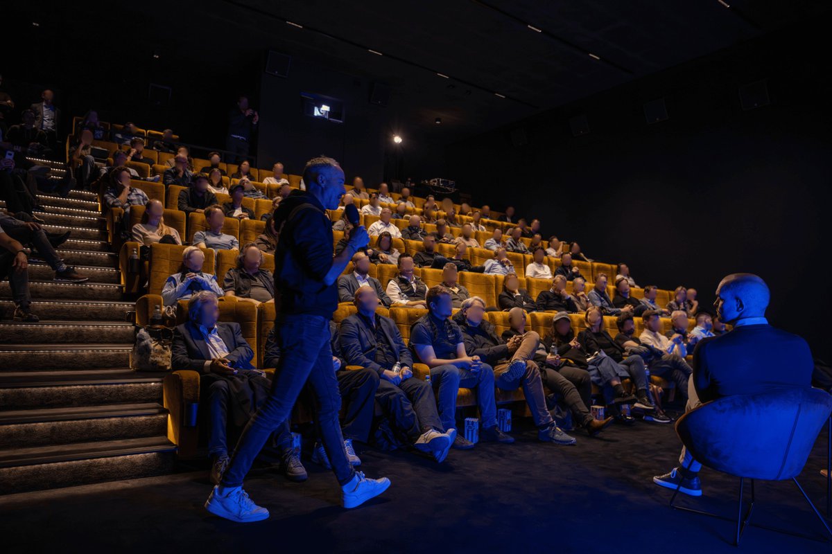 Was für ein bombastischer Live Podcast! Unser Bitcoin Whitepaper Day im Kino Frame war ein absoluter Erfolg⚡️ <a href="/LuzernerKB/">Luzerner Kantonalbank</a> 

Ein Triumvirat der Extraklasse:
<a href="/PhilLojacono/">Phil Lojacono</a> 
Christian Decker
Serge Kaulitz

Nachsitzen lohnt sich: hier gibt’s die Folge open.spotify.com/episode/23zU8A…