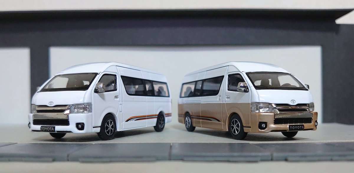 MASDI (1/64スケール) トヨタ ハイエース (200系 4/5型) ワイド