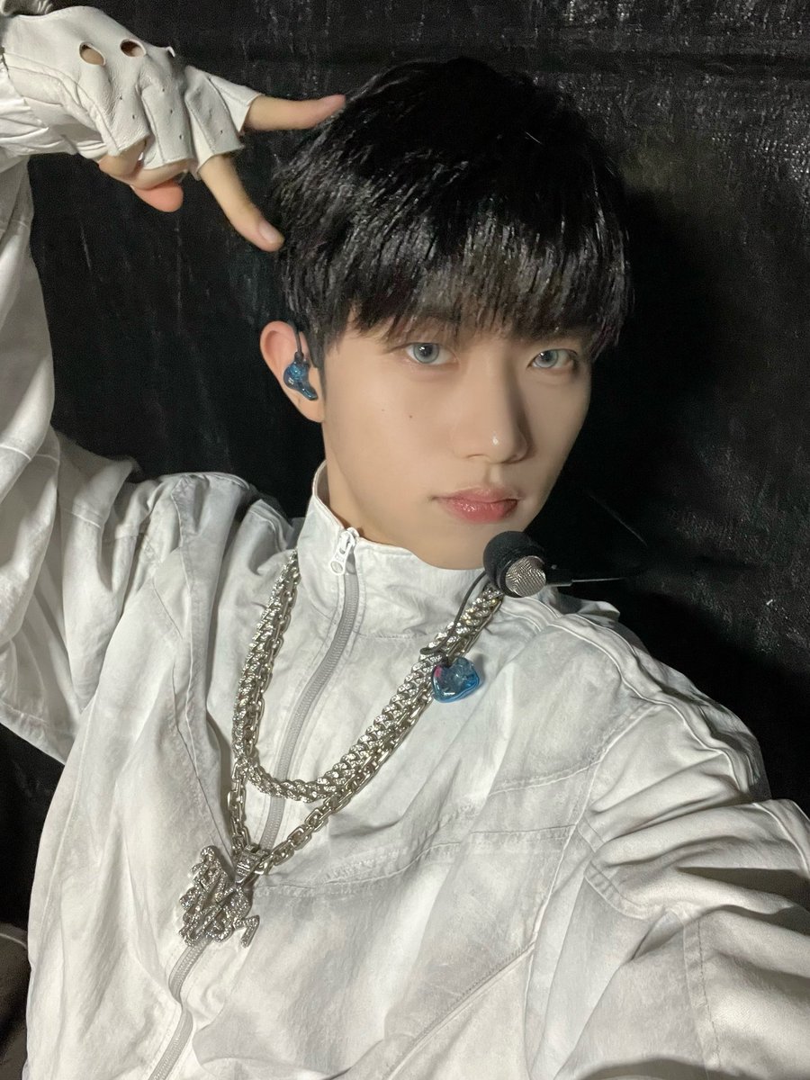 hyunwoonoha's tweet photo. 好きビジュすぎてびっくりしてる https://t.co/oDKMoeg0wR