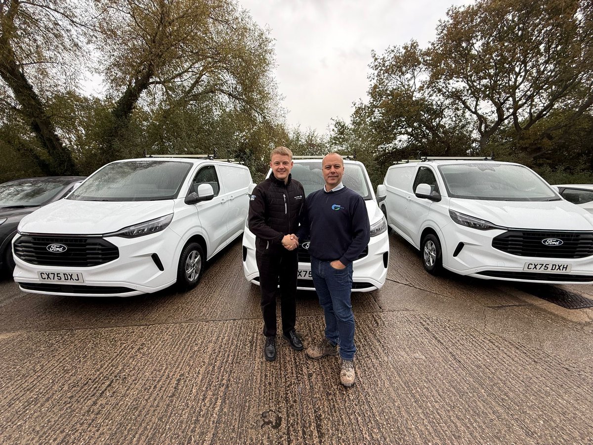 🚐 Three new Ford Transit Custom vans join the Luntstone fleet!

Big thanks to Nick &amp; the team at Evans Halshaw Ford Transit Centre Bretton for their continued support and great service.

That’s 20 vehicles supplied over the years – partnership in motion!
#Luntstone #EvansHalshaw