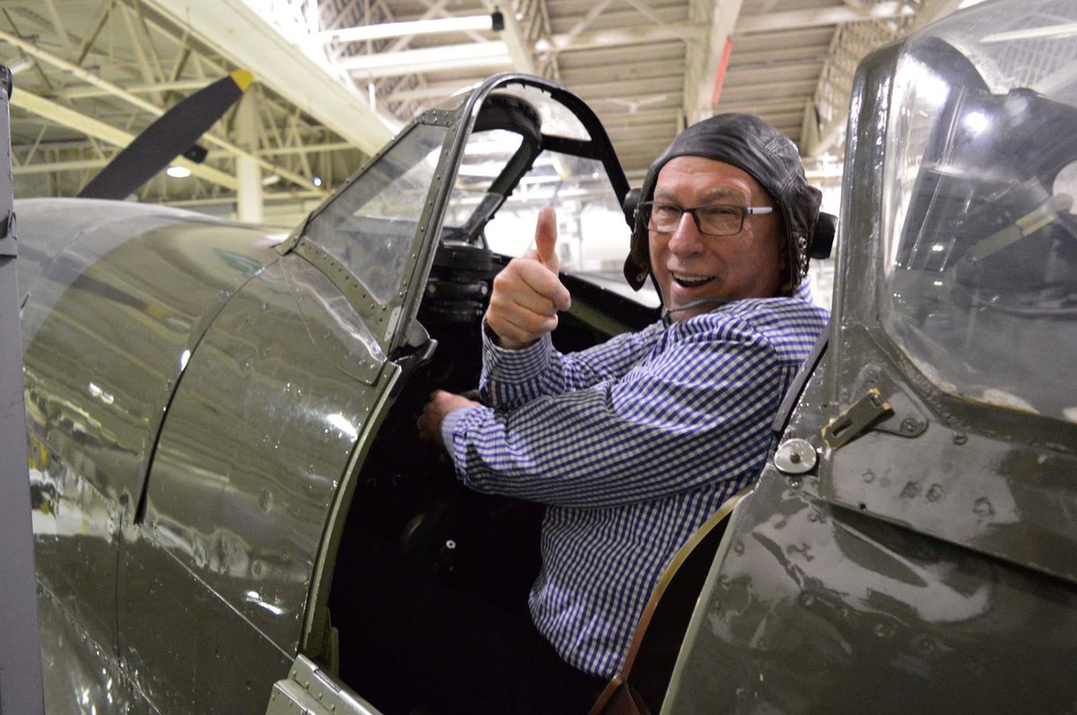 RAFMUSEUM's tweet image. This weekend, explore the RAF Museum London 🇬🇧 — step inside historic hangars, sit in a cockpit, and uncover stories of early flight &amp;amp; vintage jets ✈️

Don’t miss our 45-min Planetarium shows 🌌 (£6.50pp) — fun for all ages! bit.ly/4mXzXqE

#RAFMuseumLondon #HalfTermFun