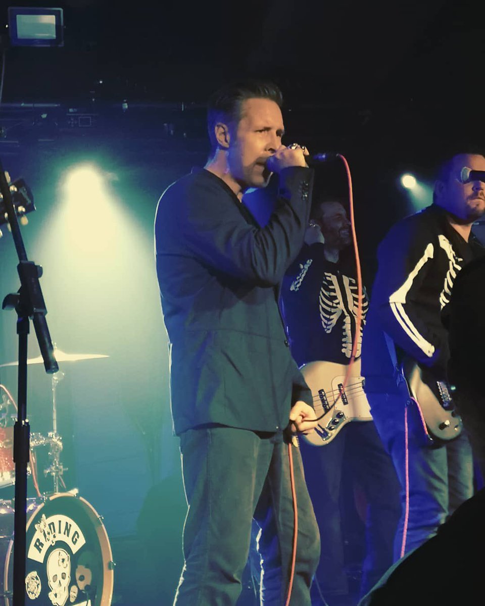 rtlfans's tweet image. 📆 On this day in 2019, @ridingthelow played a Hallowe’en gig at @OsloHackney 💀👻

📷: @EmbobEast