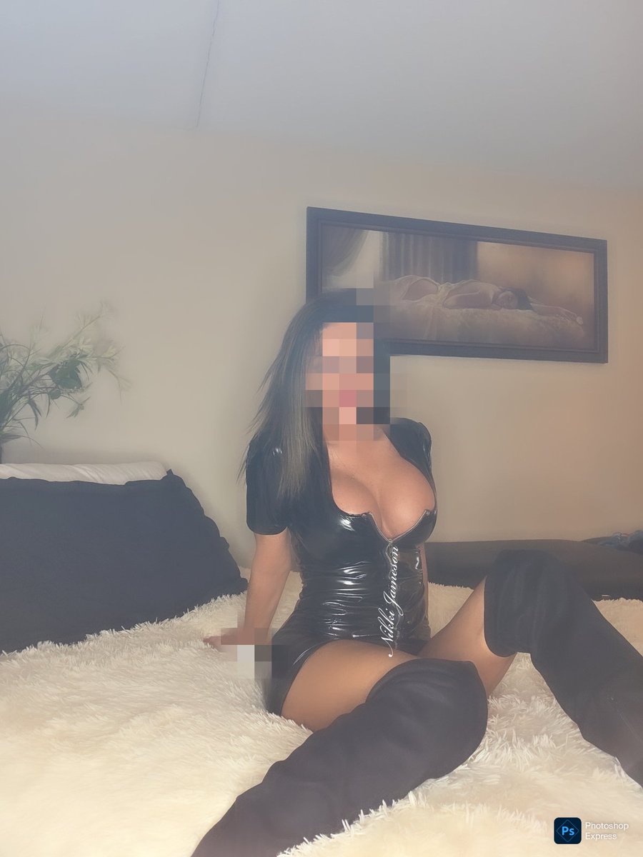 Happy Halloween Lovers!

Who loves my outfit?

Available today pickering 905-424-5081 

Like comment and share for support please 

<a href="/WG6Canada/">Working Girls Canada</a>