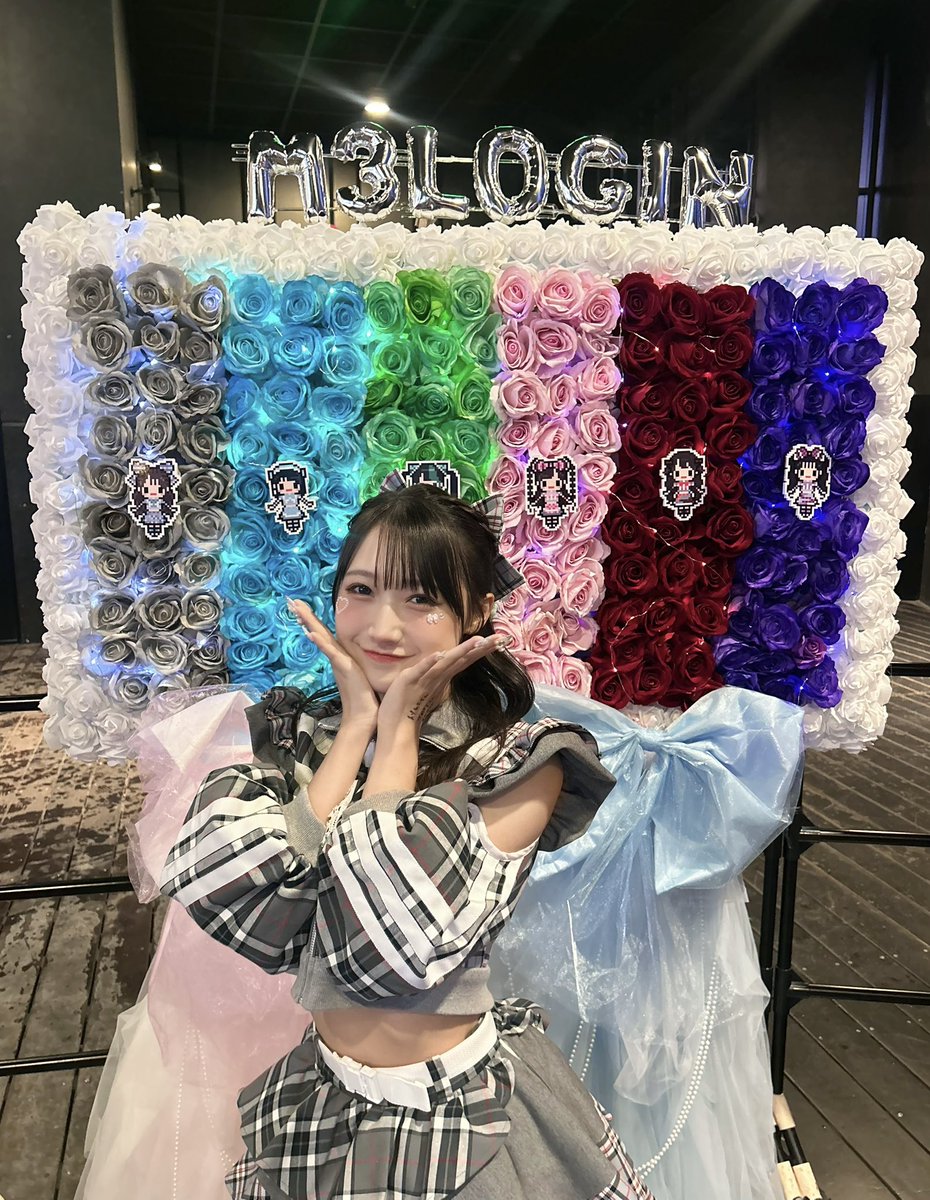 M3LOGINデビューライブありがとうございました！！！！🤍
６人でステージに立てたことをほんとに嬉しく思います☺️

これからもたくさんの人に応援されるグループになれるよう、頑張ります🐰

次のライブは11/24 待ってるよ~~！！