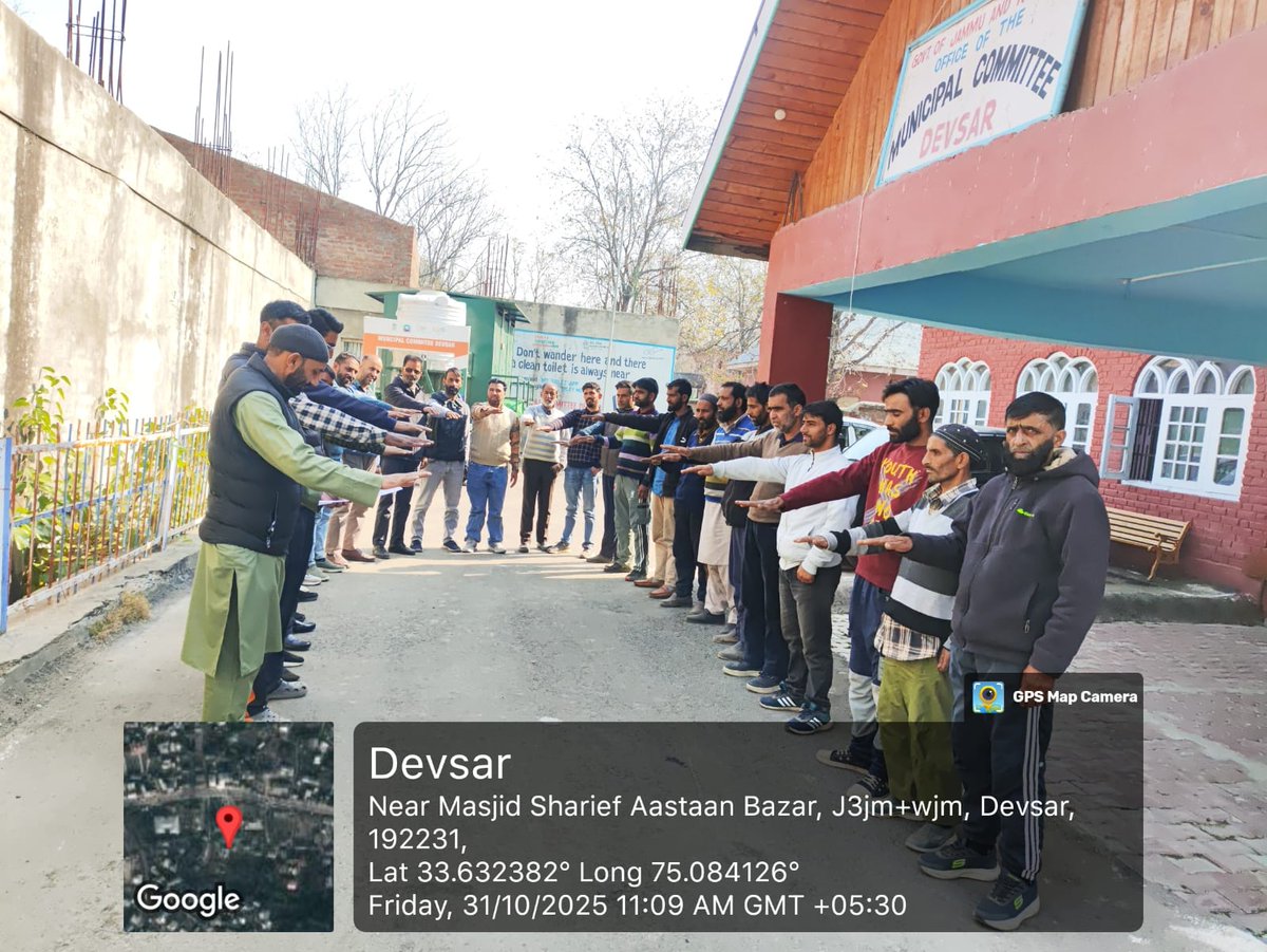 mcdevsar's tweet image. Ekta divas pledge at MC Devsar