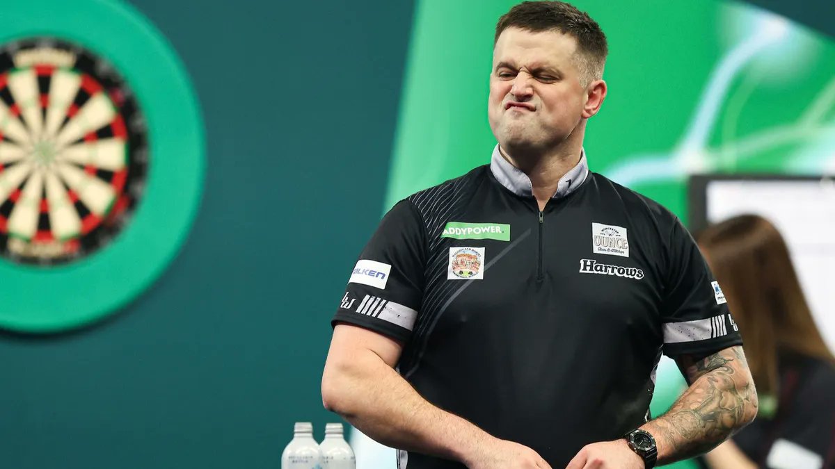 dartingp's tweet image. YES LUKE WOODHOUSE! 👏👏👏

An incredible couple of days for Woody who follows up yesterday&apos;s Pro Tour final with Grand Slam qualification, defeating Christian Kist in the crucial game!

See you in Wolverhampton, Luke 🫡

#Darts