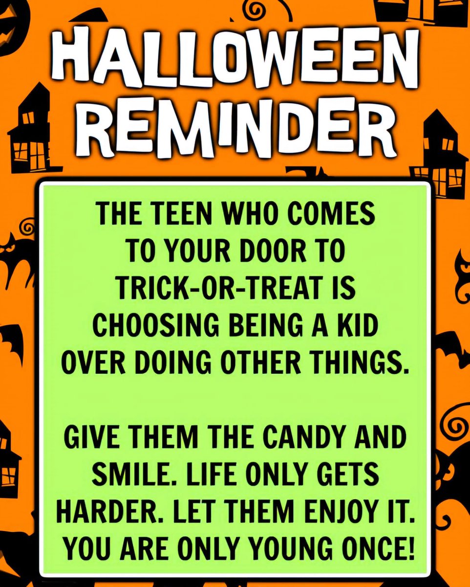 TheGhostHost's tweet image. I give candy to anyone and everyone who comes to my house on Halloween! Kids, teens, and even adults get candy, because everyone deserves a Halloween treat regardless of age! 🎃🍫🍬🍭🎃