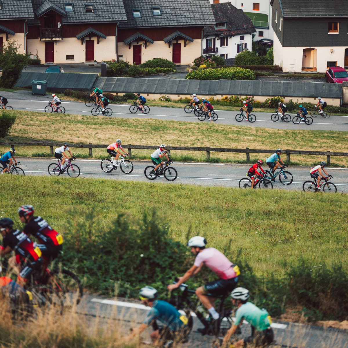 L'Étape du Tour de France tweet media