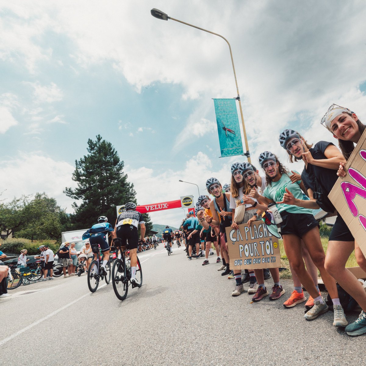 L'Étape du Tour de France tweet media