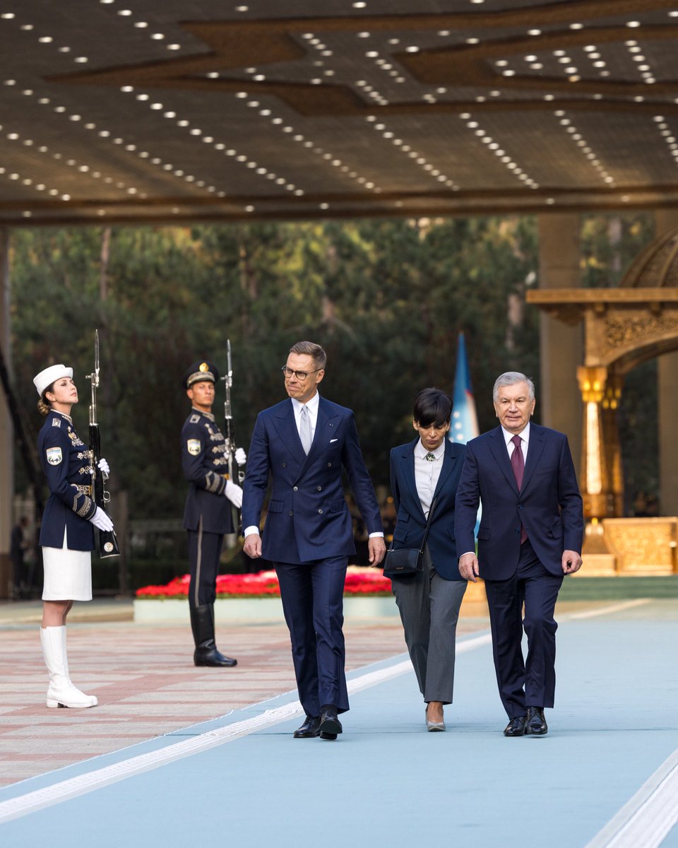 Tapasin tänään Uzbekistanin presidentti <a href="/president_uz/">Shavkat Mirziyoyev's Press-service</a> Shavkat Mirzijojevin. 

Keskustelimme kahdenvälisistä suhteista ja kaupasta, globaaleista haasteista, Keski-Aasian dynamiikoista sekä mahdollisuudesta saavuttaa oikeudenmukainen ja kestävä rauha Ukrainassa. 

Uzbekistan on