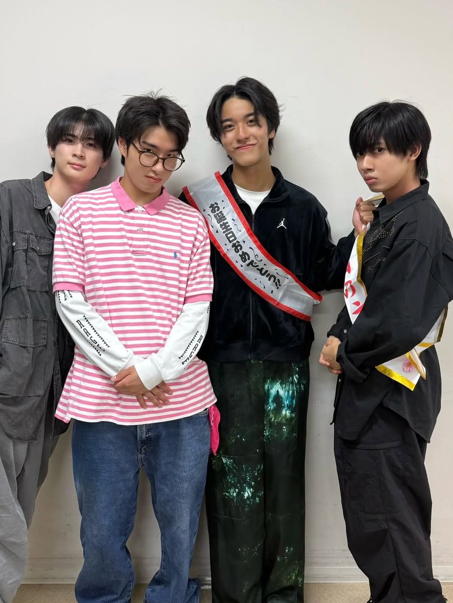 jjrarchive's tweet image. ♤ 2025.10.31
IG : jr_official_

♤

.

10月も今日で終わり👻🎃😈
ということで!!!
今月も未公開オフショットをお届けします🤳

11月の投稿もお楽しみに📷

#ACEes #KEYTOLIT #KTL #BandZAI #少年忍者 #SpeciaL
#関西ジュニア