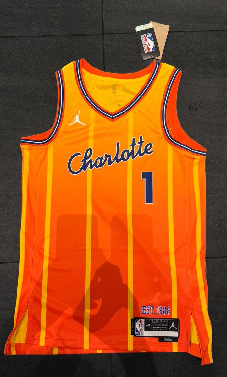 LegionHoops's tweet image. The Hornets new “City Edition” jersey has been leaked, per @itstheshorts

Thoughts?