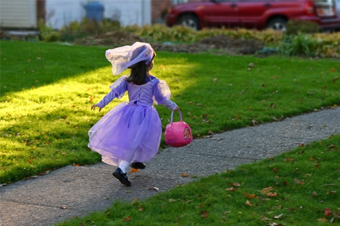 savvymomdotca's tweet image. Wondering what time trick or treating starts? Here are some tips to let you know when it's a good time to start trick or treating (and when you should probably call it a night) this Halloween:

savvymom.ca/article/what-t…
