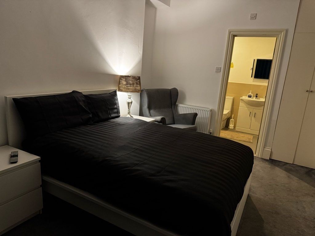 Make your private fantasies &amp; professional workshops a reality at Maida Vale Dungeon Suite! Fully equipped, luxurious BDSM suite with 2 bedrooms &amp; ensuites in Central London. Secure your booking today 👉 buff.ly/UW2MnAJ