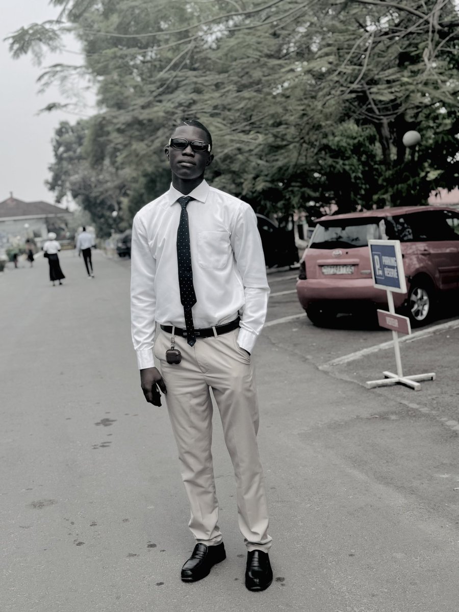 rorobsg2305's tweet image. L’élégance en images 🪄🧸🌻