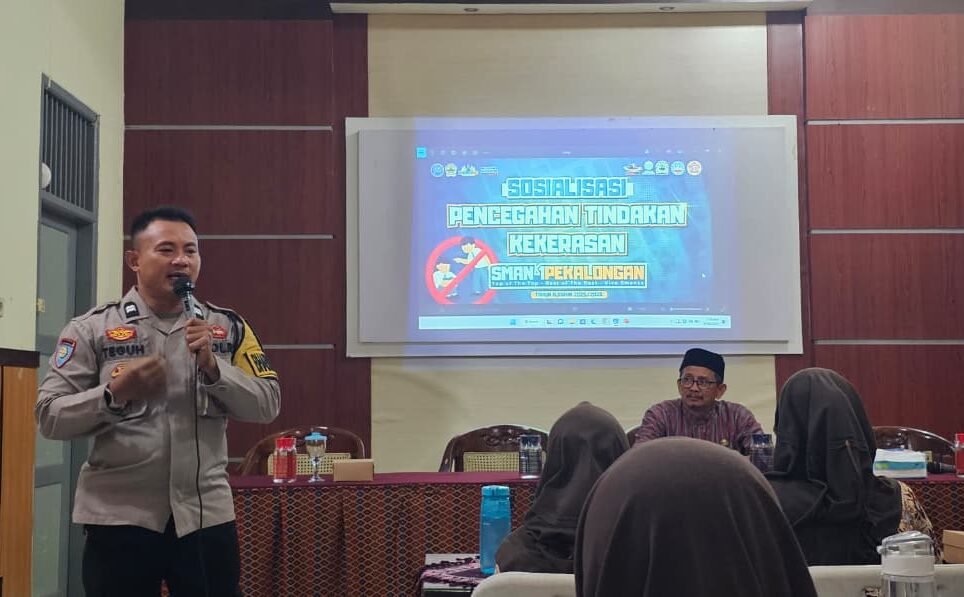 "Kesehatan mental itu tidak ada vaksin penyembuhnya, jadi semua orang bisa terdampak, termasuk remaja,” ujar Ibu Agustina sembari menutup acara pada hari itu. sman1pekalongan.sch.id/v3/sosialisasi…