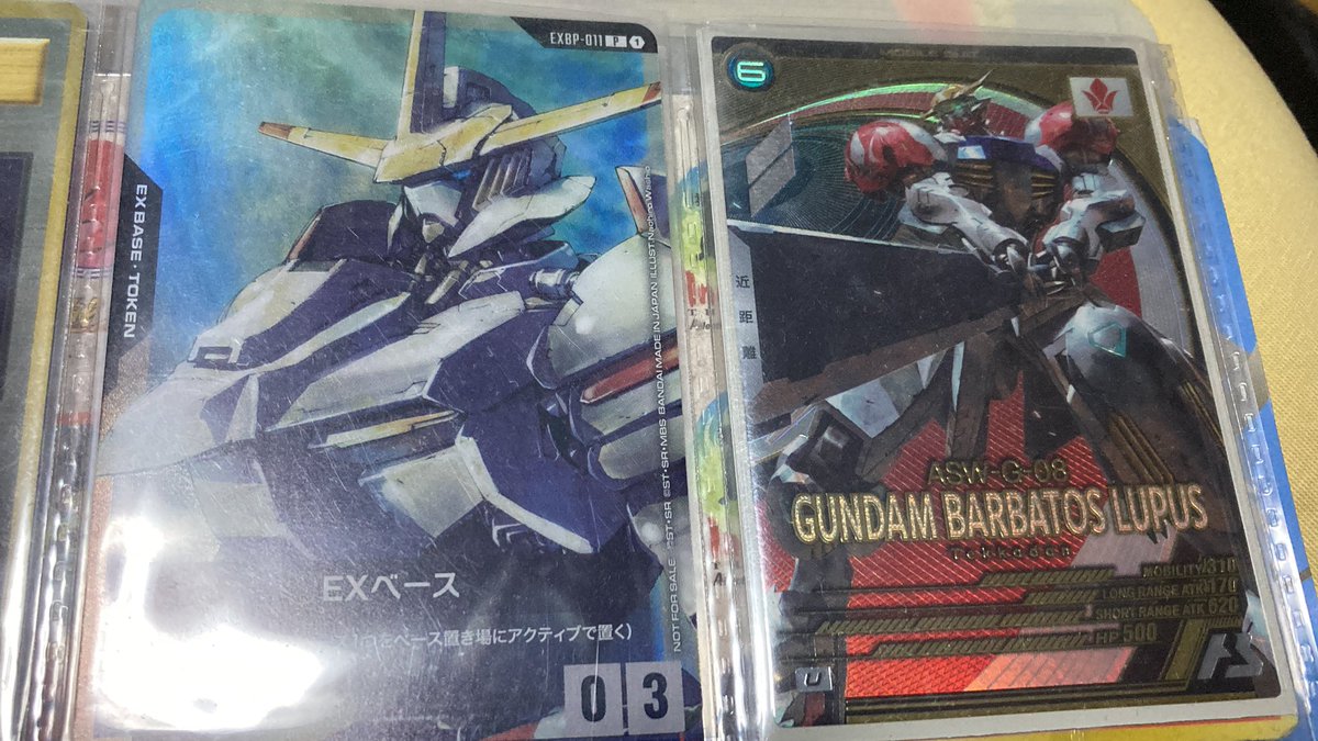 いやぁ、10年ぶりの三日月たちの姿はほんとに心に来るものがあったぜ。
ありがとう鉄華団！
ウルズハントの続きもいつかお願いします！

※左が劇場特典で右はとある方からプレゼントして頂いたバルバトス。宝物が2倍に！