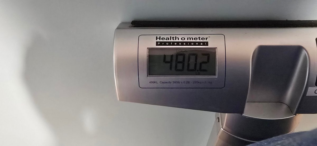 1979Squirrel's tweet image. First pic is from October 13.  Second pic is October 28.  The number is high, but I'm celebrating the 5.5 lb win.  So laugh if you want, or show me some love, but I'm getting better either way