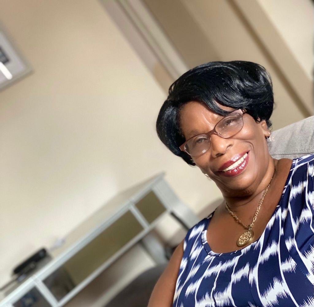 🚨🚨 HELP ME PLEASE!!! 🚨🚨

Need some help locating my friends mom! Anyone from the Darliston area please!! 

Her name is Clara Robinson-Banhan or Miss Claire.

He hasn’t heard from her since Monday!! Please 🙏🏾