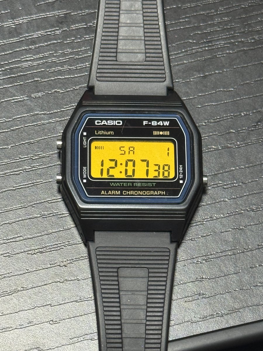 カズさん専用　 時計 All limited editions! Sure to sell out!] Introducing Casio's