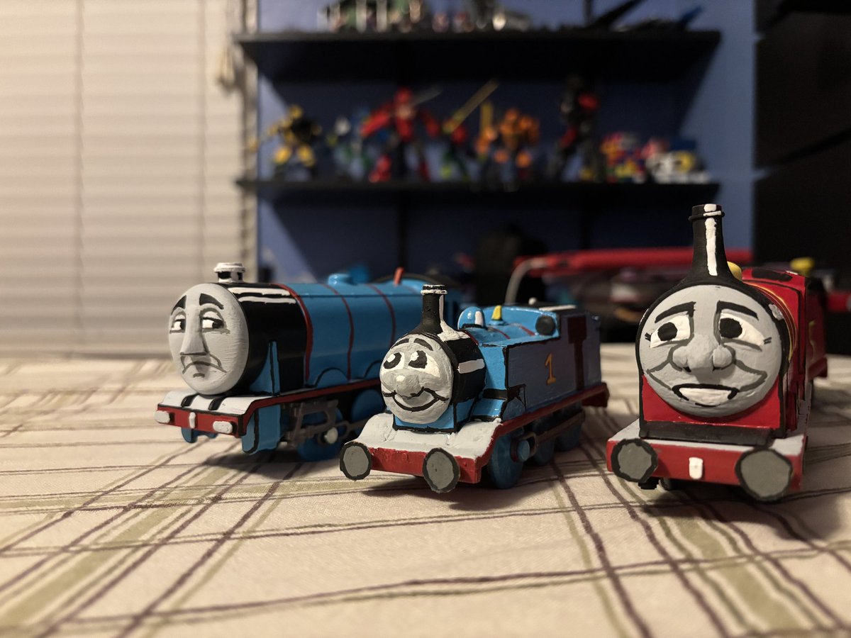 TAS1655's tweet image. Well here is the big blue guy! Here is 1976 Webber Gordon at long last!