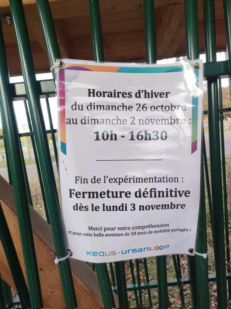 Jmr44300's tweet photo. Ça y est, c'est la fin de l'urbanloop de Trappes ! https://t.co/q5w4gmf2q1