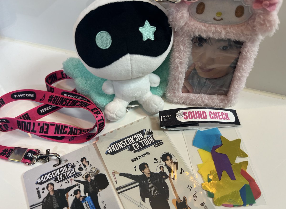 앙콘은 별 컨페티 금색인 것도 참 조으미 … ⭐️