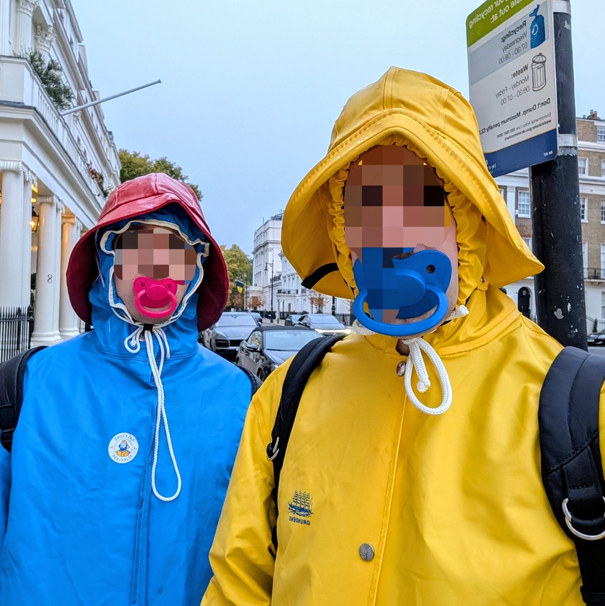 Two soggy but fully waterproofed boys having fun waddles around London <a href="/SpekalPup/">SPEKAL on 🦋</a>