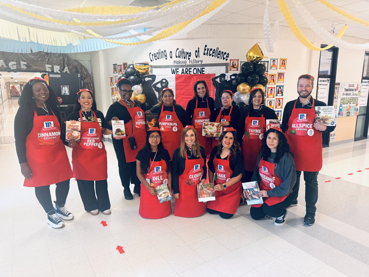 sharainfallad's tweet photo. Weβve got just the right blend: a pinch of fun, a dash of teamwork, and a whole lot of spice for Red Ribbon Week! πΆοΈβ€οΈ #PerfectRecipe #DrugFree @Freeman_Hawks https://t.co/glPOH61r8i