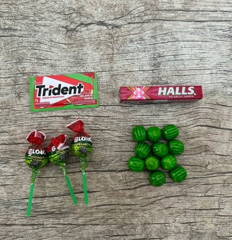 xotasagrada's tweet image. Todos de acordo que o sabor artificial MELANCIA é o MELHOR né?????