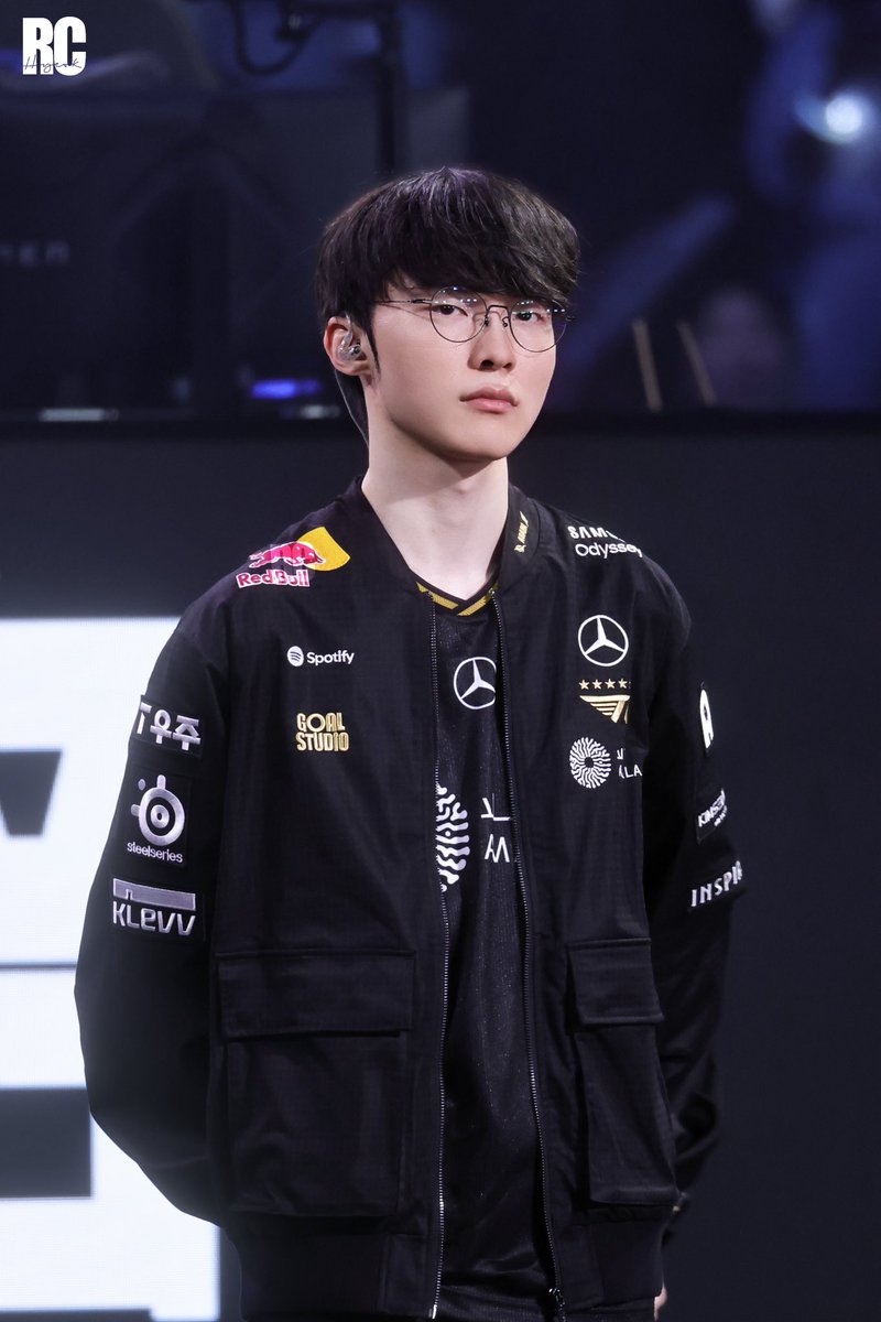 rc_hyeok's tweet image. ⩌₋⩌

20251031 Worlds2025

#faker #페이커 #이상혁 
#t1win  #Worlds2025