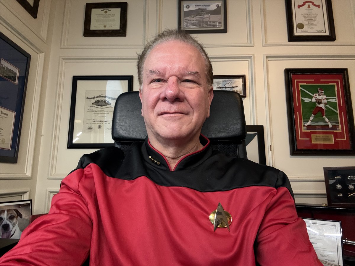 RexSecurity's tweet image. Happy Halloween. Live long and prosper!