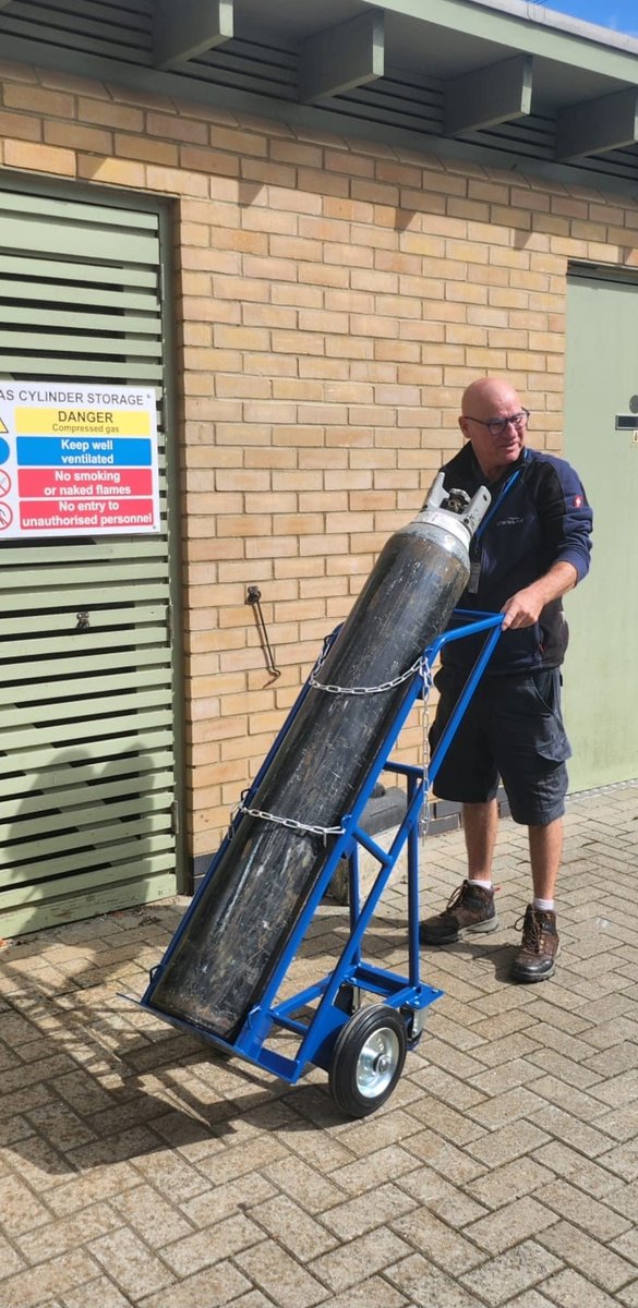 ActionHandling's tweet image. 🎃 
No tricks, just trolleys. 🛒
At Action Handling, our shelves don’t creak at night — they’re just that well-built. 👻
#HappyHalloween #WarehouseHumour #ActionHandling