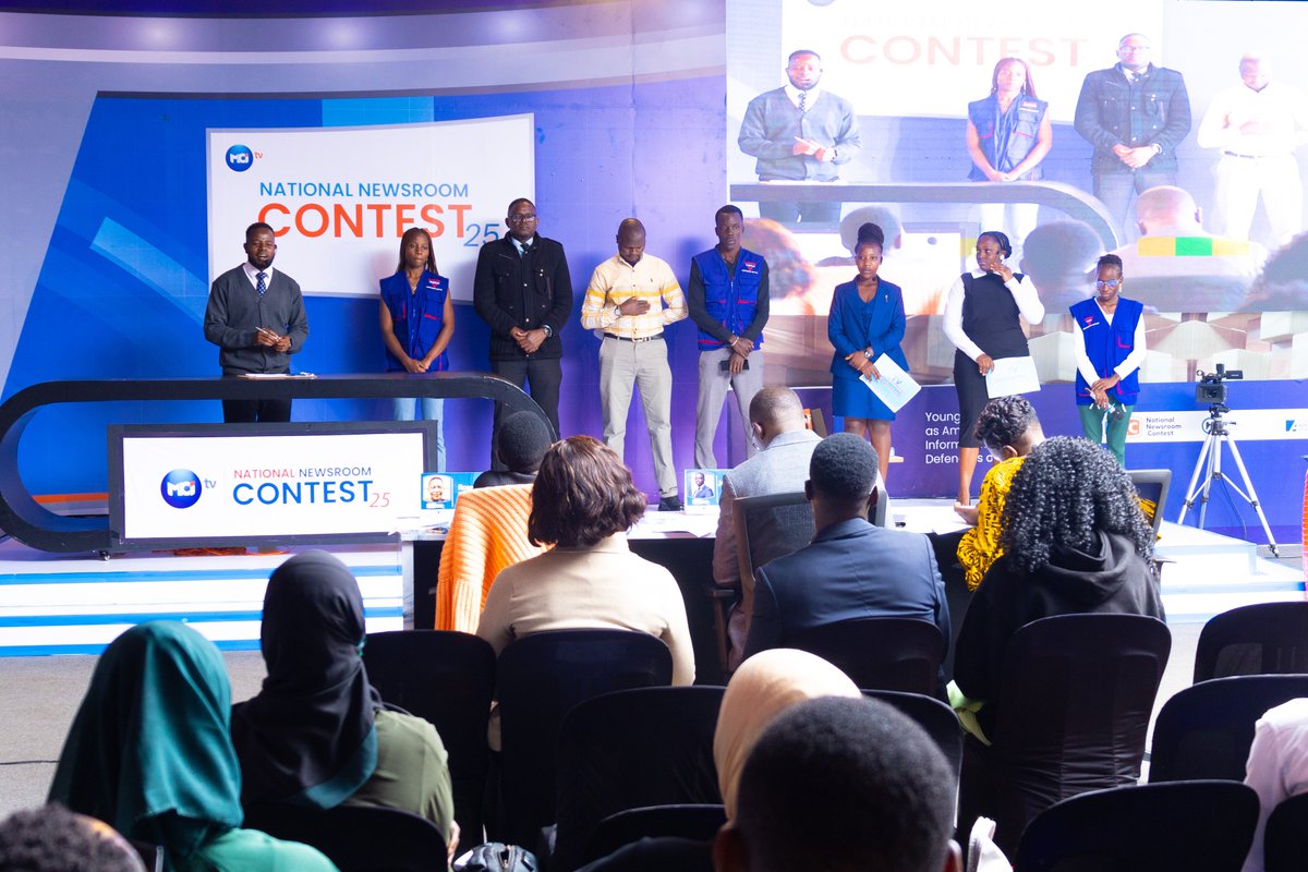MabelLawoko's tweet photo. 🎥 The #NationalNewsroomContest is heating up!
A strong start from Victoria University with a creative Luganda bulletin 👏
 YMCA nailed their live reporting — so dynamic! 🎙️
And Uganda Martyrs University stood out with confidence and a sign language anchor 🙌
#nextgenjournalists https://t.co/PfWpXdwGjQ