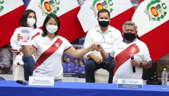 videitomanda's tweet photo. No olviden que @KeikoFujimori y @CesarAcunaP son socios desde antes.

No votes por la MAFIA https://t.co/1ROZUuX3LO