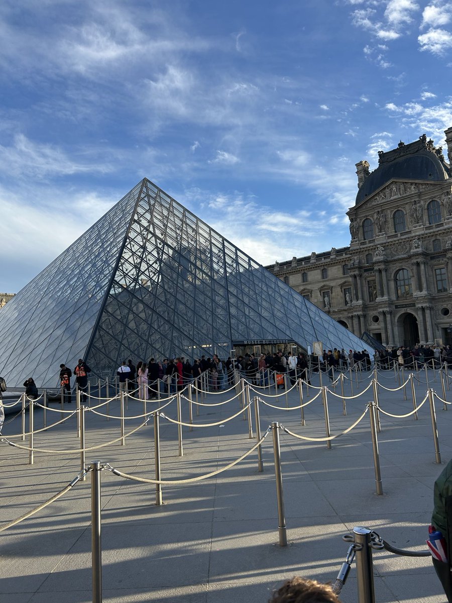 maurice 🍏 tweet media