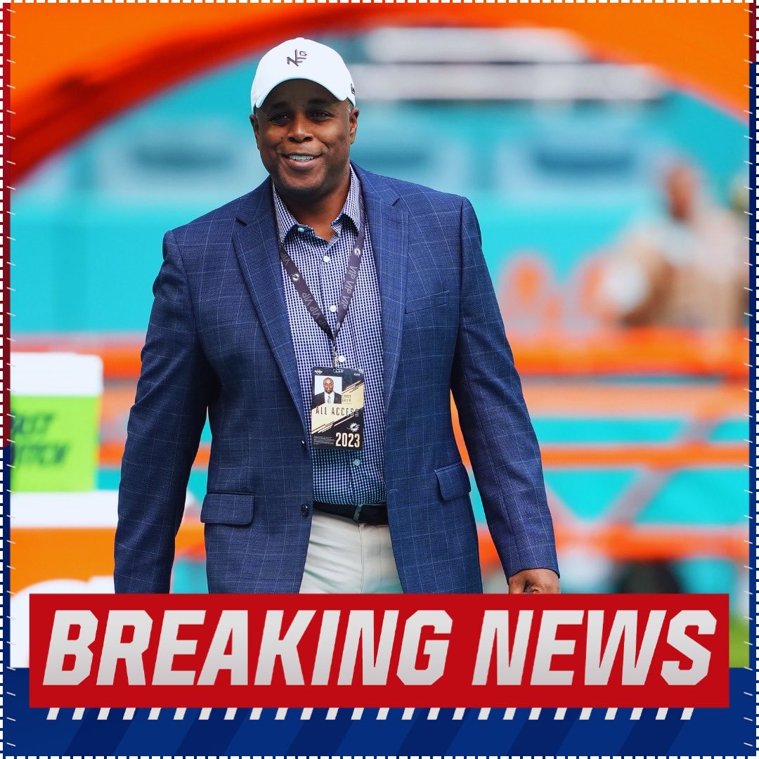 MySportsUpdate's tweet image. The #Dolphins and GM Chris Grier are parting ways, per @AdamSchefter. He has been the GM since 2016.