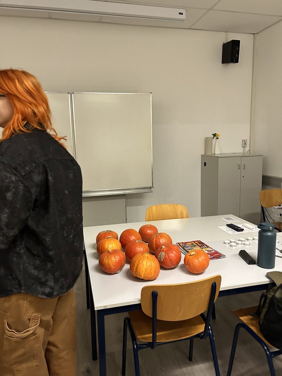 peacearhpn's tweet image. mein Halloween #peacearhpn 🎃👻🌙💫