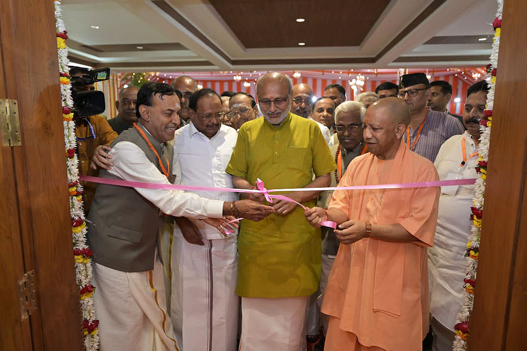 myogiadityanath's tweet photo. Hon. VP Shri C. P. Radhakrishnan Ji today inaugurated the New Dharmshala Building of Sri Kasi Nattukottai Nagara Satram Managing Society in Varanasi.

This Dharmshala will not only provide a comfortable stay for devotees but also strengthen the age-old cultural bond between Kashi and Tamil Nadu.

From the banks of the holy Ganga in Varanasi to the sacred Kaveri in Tamil Nadu, our shared traditions remind us that while languages may differ, the spirit of Bharat is one, eternal, inclusive, and inseparable.

@VPIndia