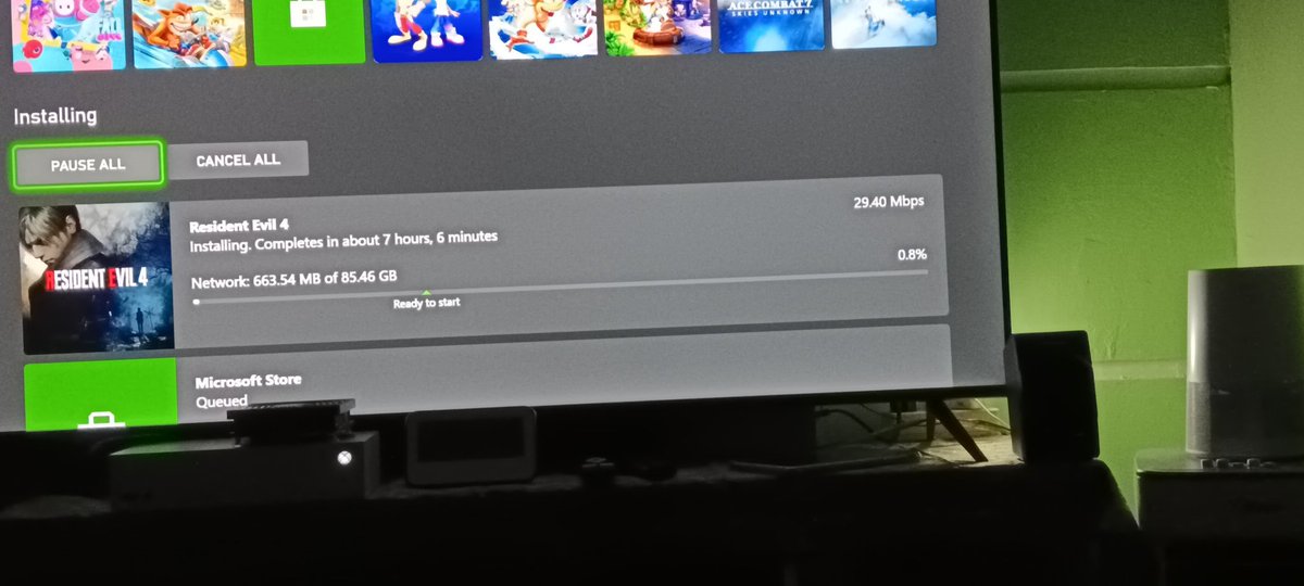 BurYamBek's tweet photo. @lCapitanooj @IndiHome Kayaknya gangguan deh, gue akses xbox store juga lemot banget. Padahal biasanya 100Mbps. Dari sore tadi juga kadang putus https://t.co/MUe3UWGAfI