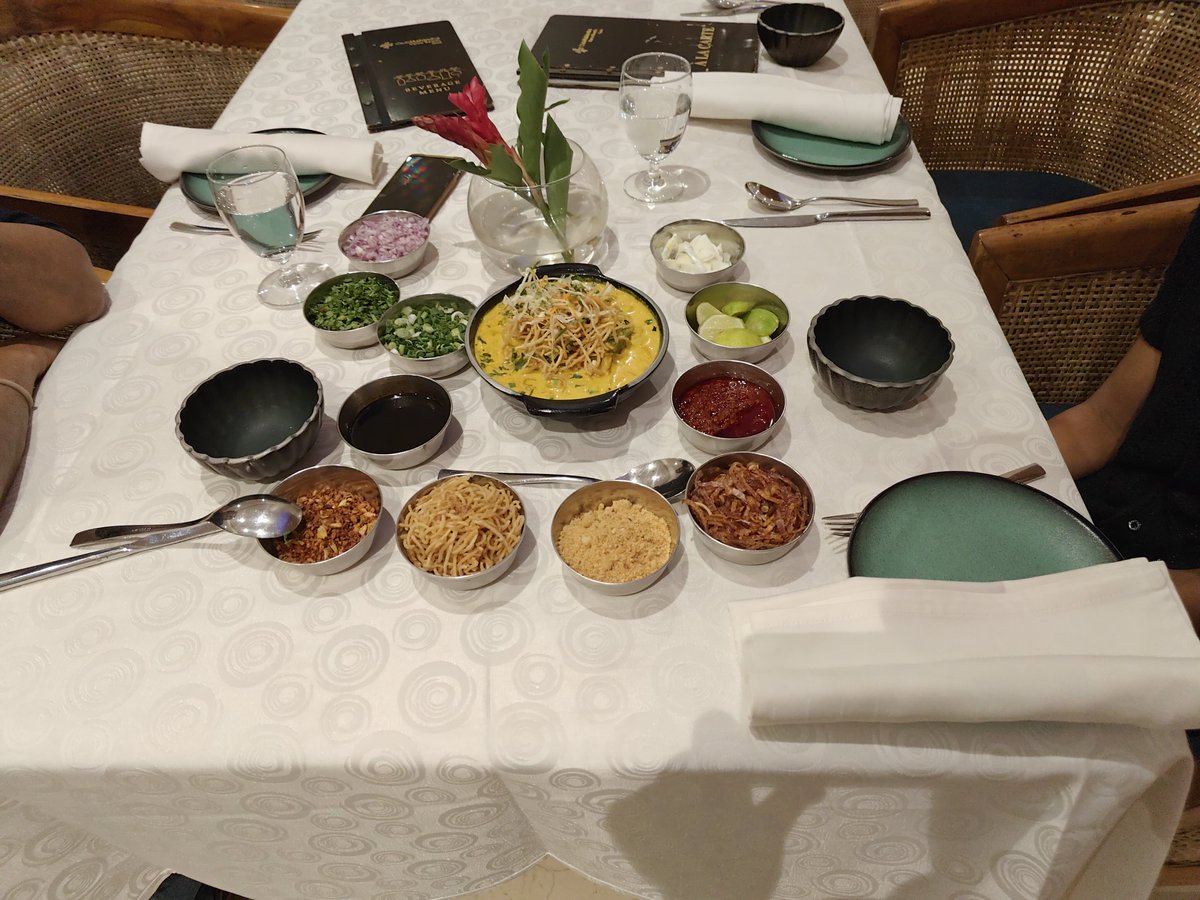 paragpune's tweet photo. #ClubMahindra 
#Chefsanjaysubba
#Varcabeachresort
#BurmeseKhowSuey https://t.co/dCUOWbPBDk