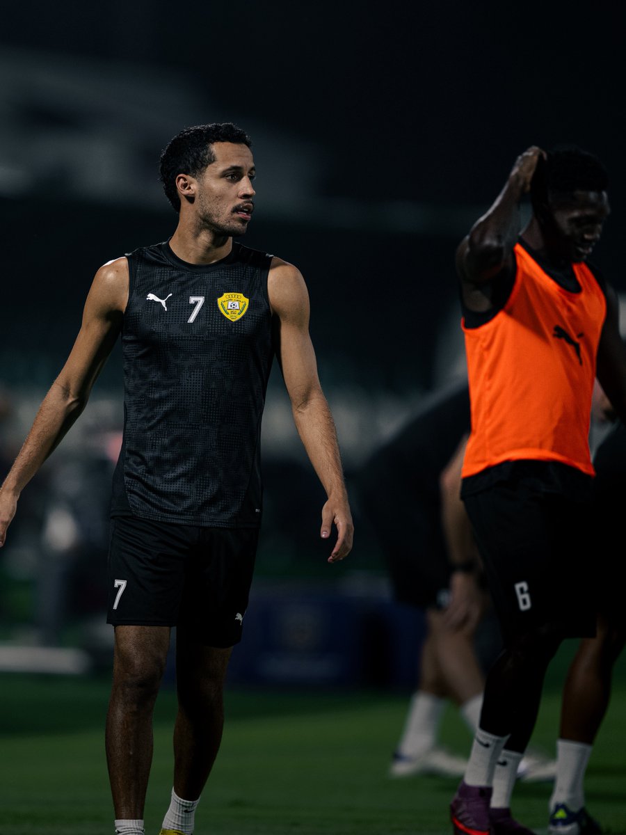 AlWaslSC's tweet image. Warm 🆙👍

🟡 #ALWASL | #الوصل