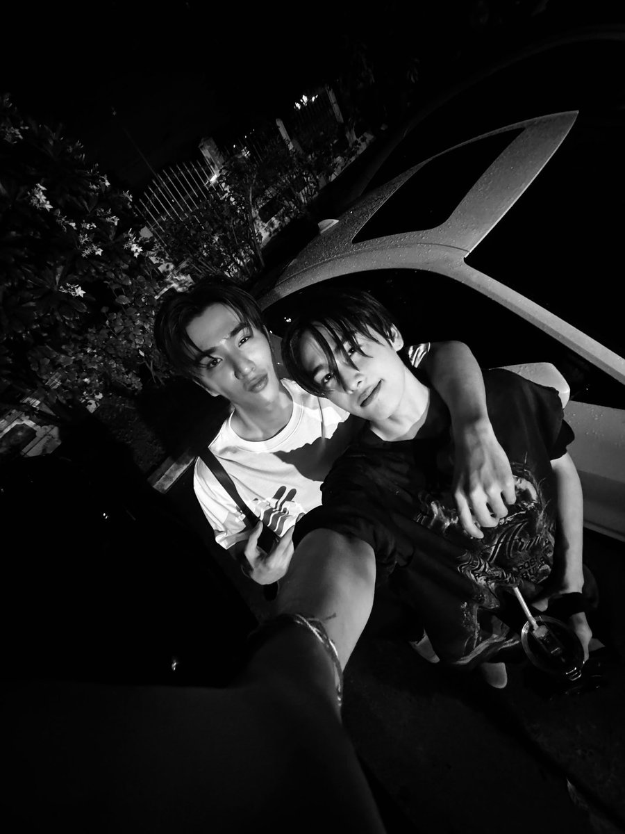 ifaprilgirl's tweet image. วิธีแสดงความเป็นเจ้าของที่โหดที่สุด :