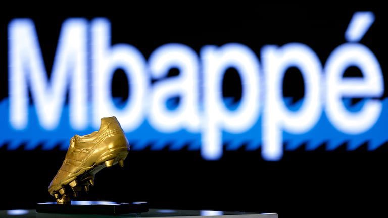 Félicitations Kylian Mbappé souliers d’or européen 👏🥇